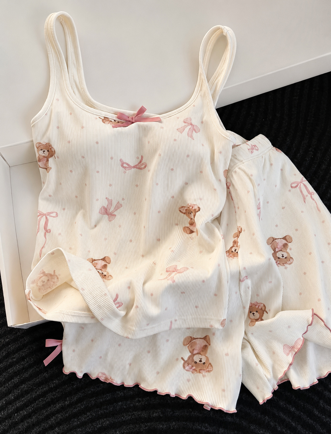 NO701# Women camisole and shorts sleepwear set for Middle East wholesale buyers